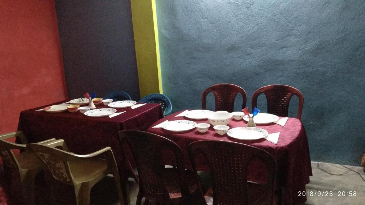 Tibet Homestay Rishop Exterior photo
