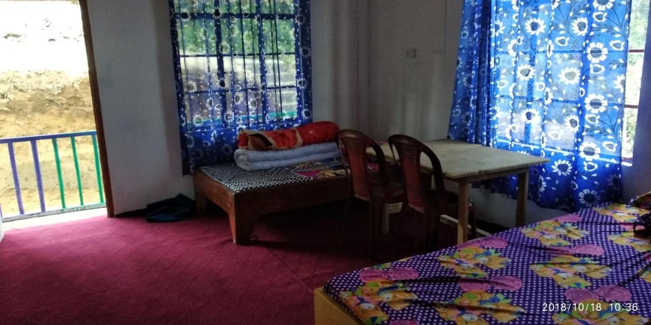 Tibet Homestay Rishop Exterior photo